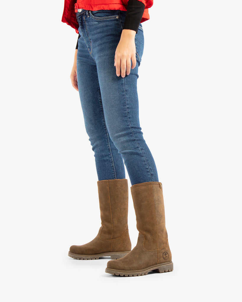 Bambina botas de piel con forro interior de pelo. marron