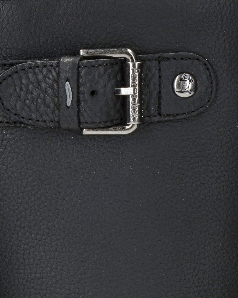 Fergie botas de piel con forro interior de pelo. negro