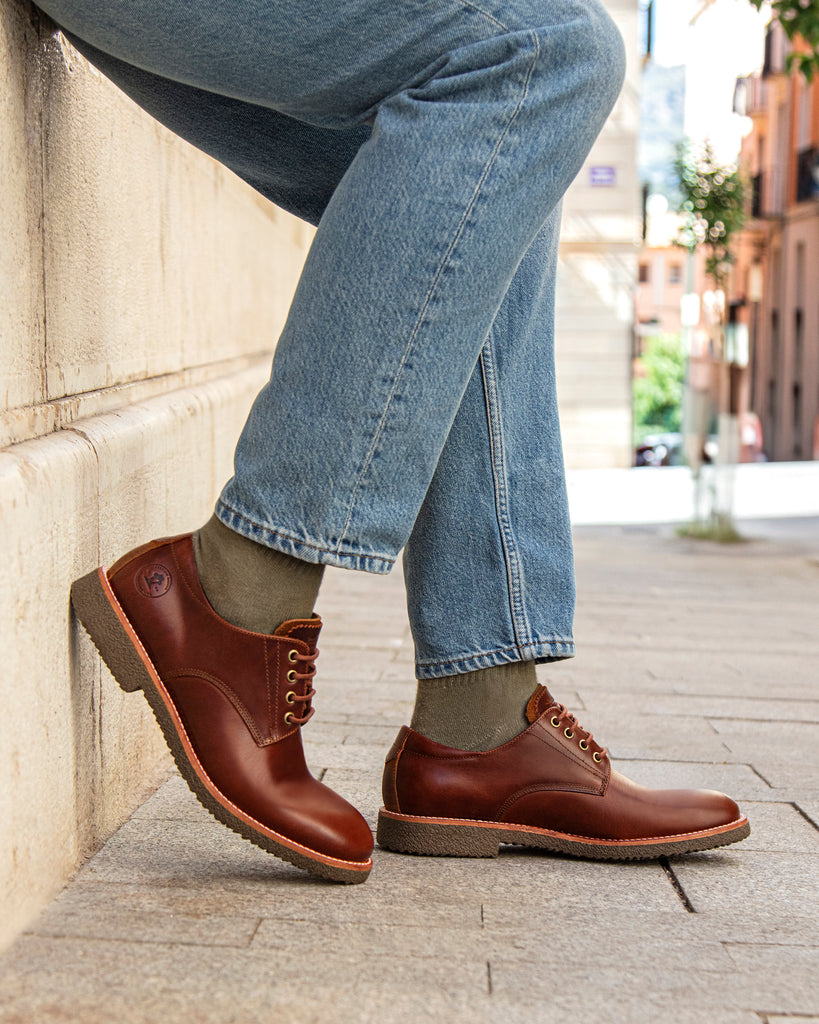 Gante zapatos de piel con forro interior de piel. cuero