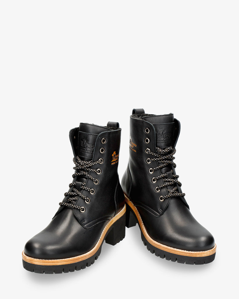 Padma botas de piel con forro interior de pelo. negro