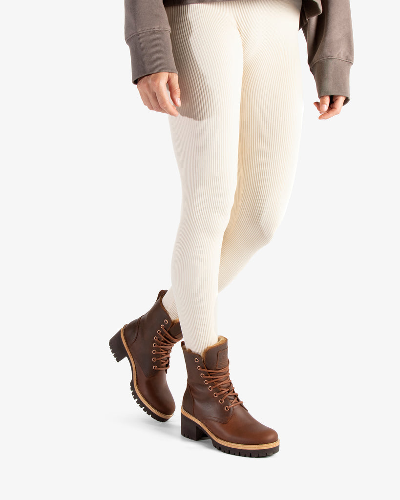 Padma botas de piel con forro interior de pelo. cuero