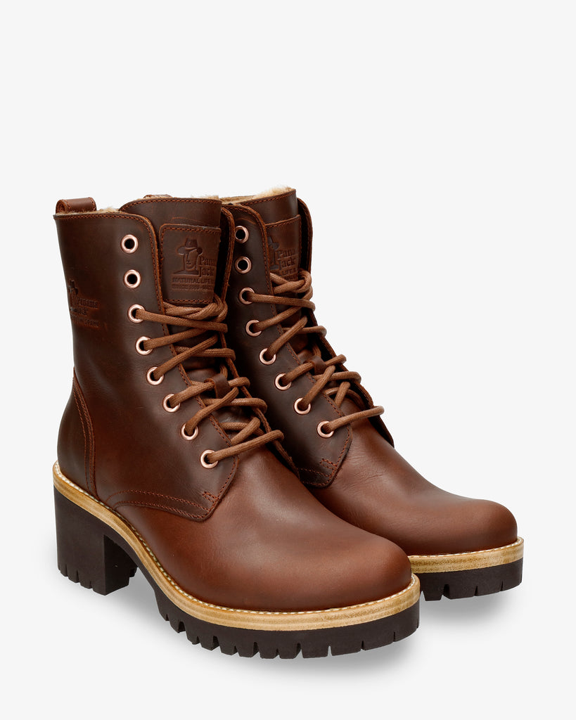 Padma botas de piel con forro interior de pelo. cuero